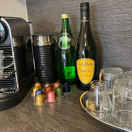 Luxury Apartment In Prague And Free Parking Luaran gambar